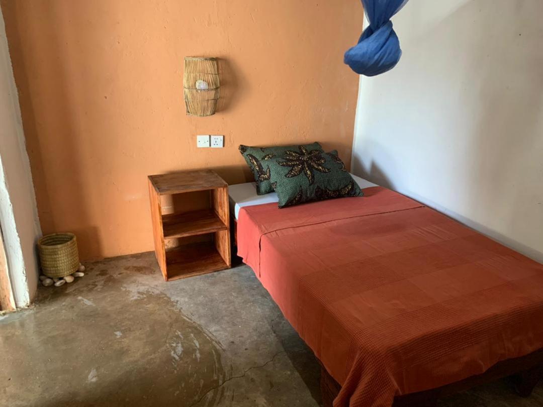 Soul Rebel Lodge & Backpackers Nkhata Bay Extérieur photo