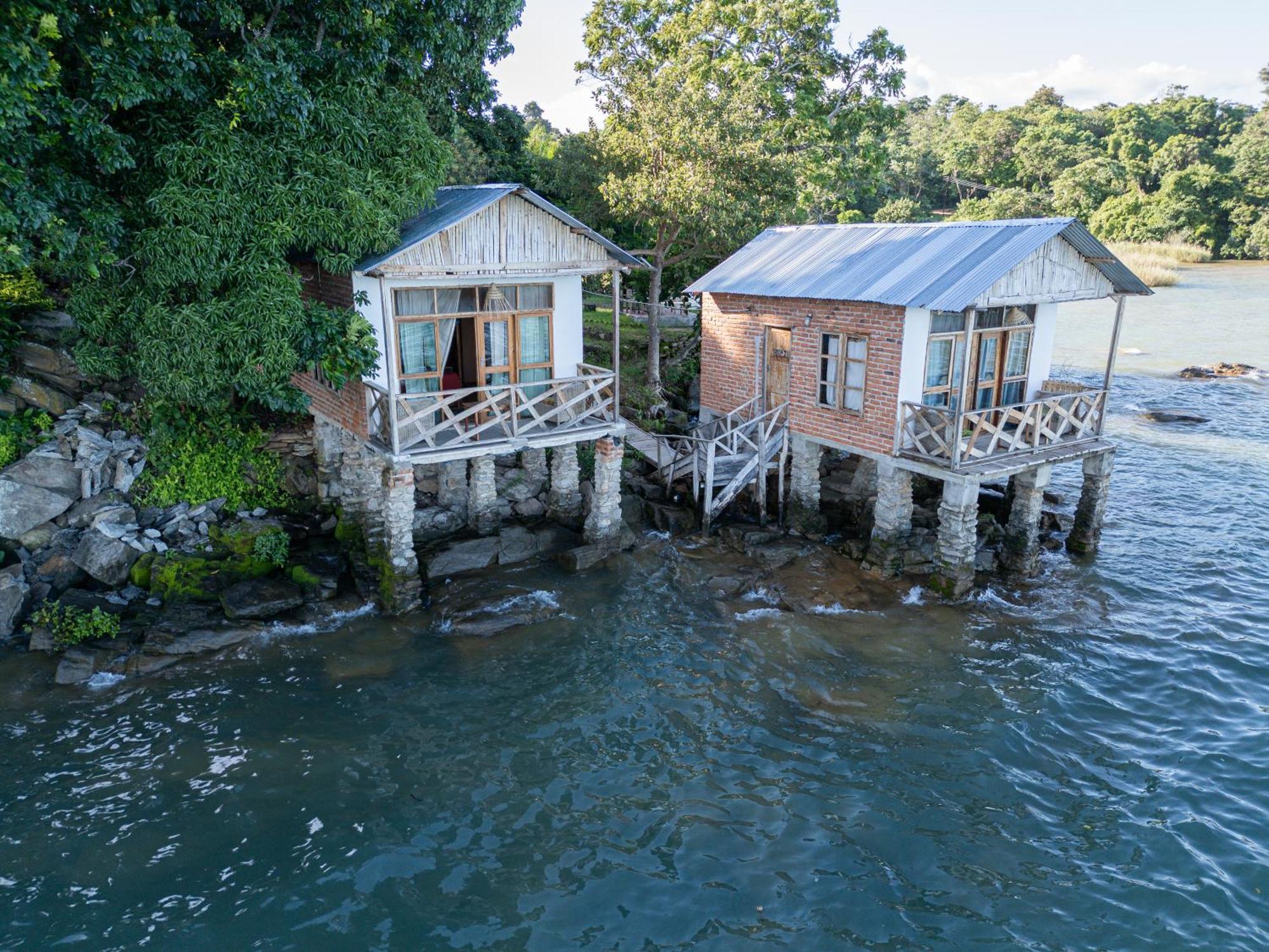 Soul Rebel Lodge & Backpackers Nkhata Bay Extérieur photo